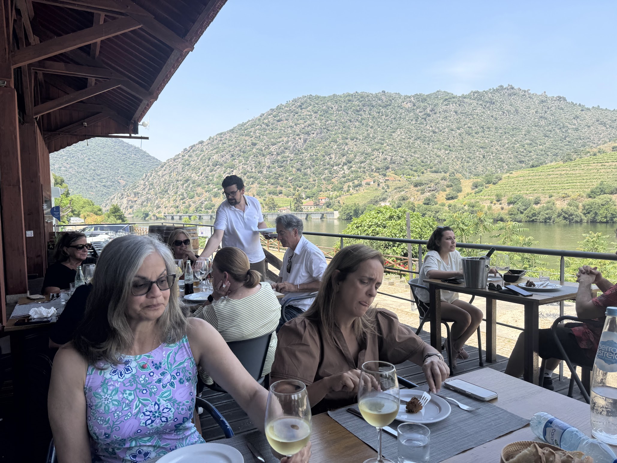 Upper Douro: Trains & Wines